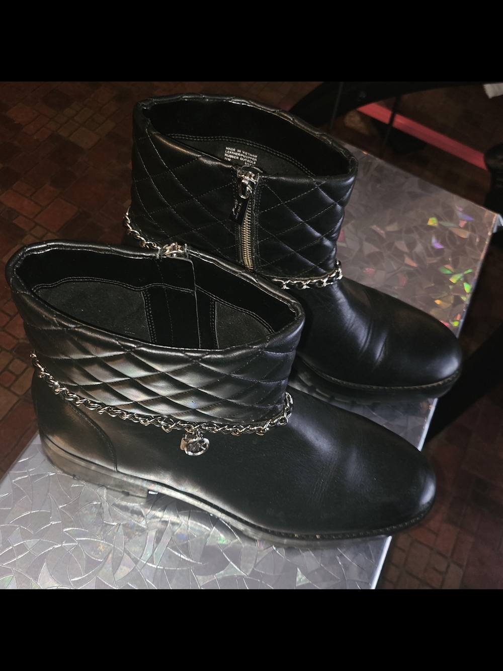 Womens Size 11 Michael Kors Elsa Quilted Ankle Boots with Chain Detail - Black